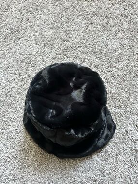 Nike Apex Faux Fur Bucket Hat Unisex Casual Hat